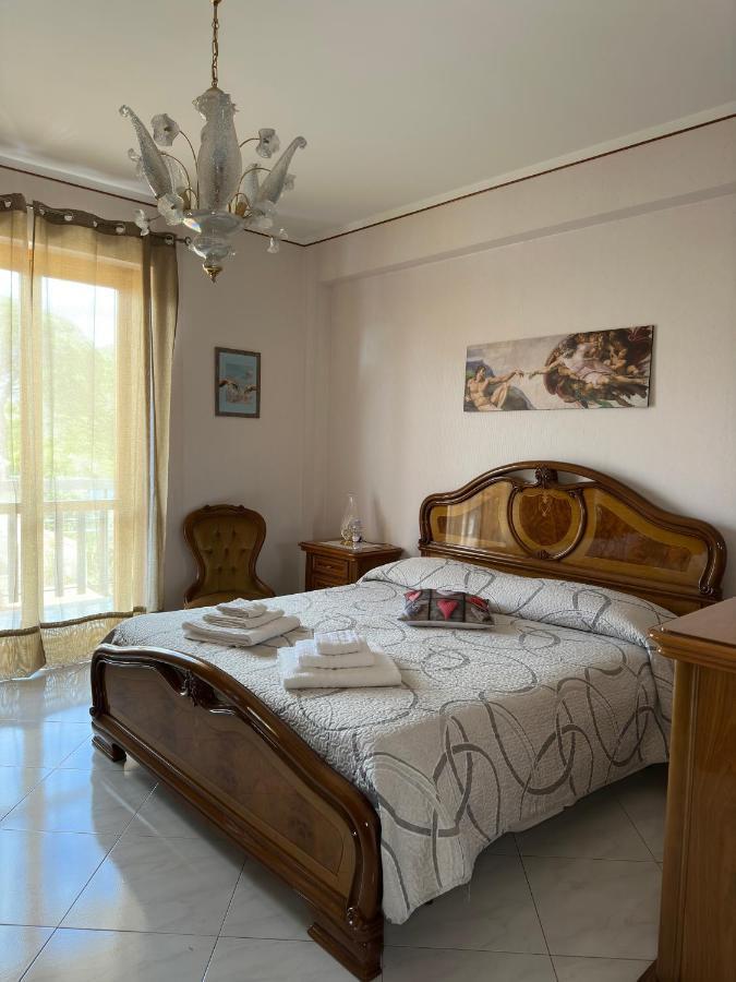 La Pigna Delle Aci Apartment Ачиреале Екстер'єр фото
