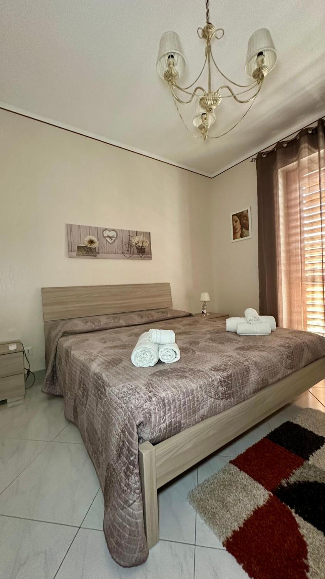 La Pigna Delle Aci Apartment Ачиреале Екстер'єр фото