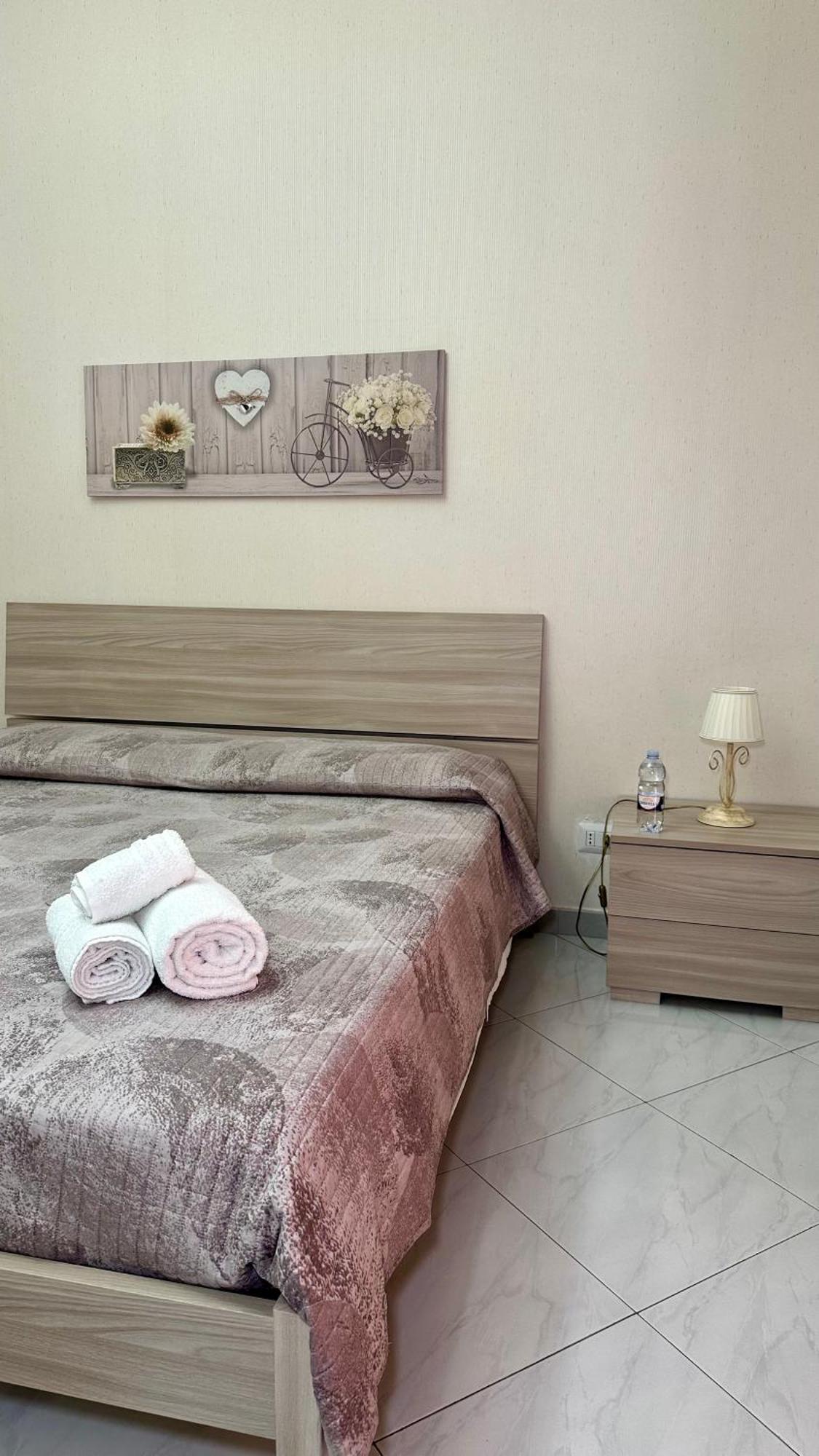 La Pigna Delle Aci Apartment Ачиреале Екстер'єр фото